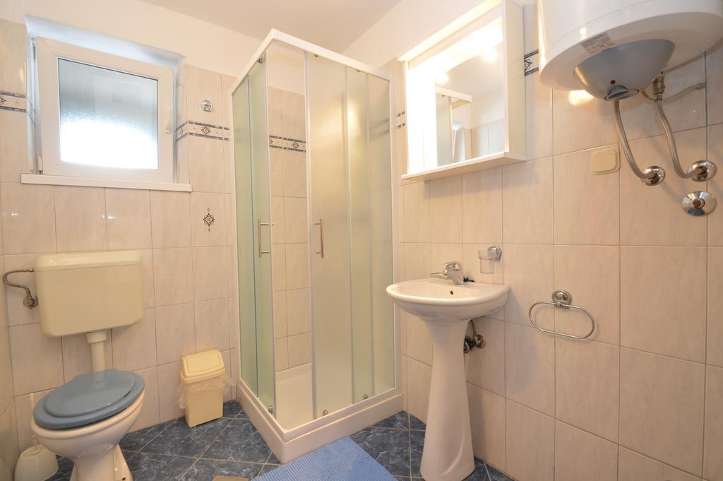 Apartmani Raic Mali Lošinj Exterior foto
